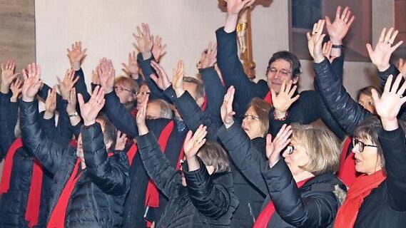Bewegend war das Konzert des Gospelchors "Good News" Bad Staffelstein in Marktgraitz. Foto: Roland Dietz