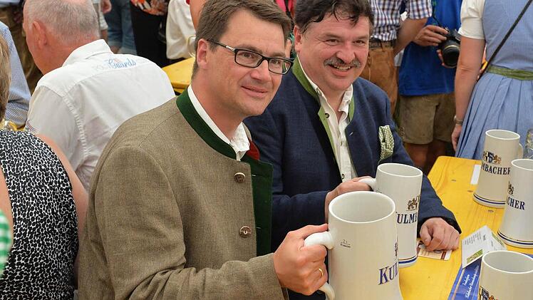 "Kulmbacher"-Vorstandsmitglied Jörg Lehmann und Landrat Klaus Peter Söllner