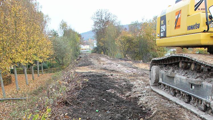Blick in Richtung einstigem Tegut-Markt. Foto: Ralf Kestel