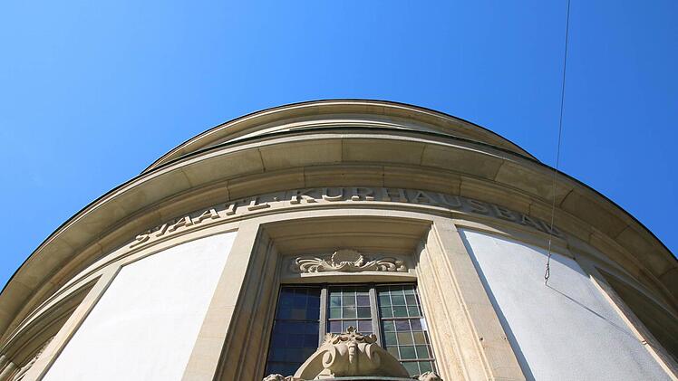 Das Kurhausbad steht seit September 2014 leer. Foto: Ralf Ruppert