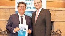 Staatsminister der Finanzen Albert F&uuml;racker (rechts) mit B&uuml;rgermeister Udo Dauer Foto: privat