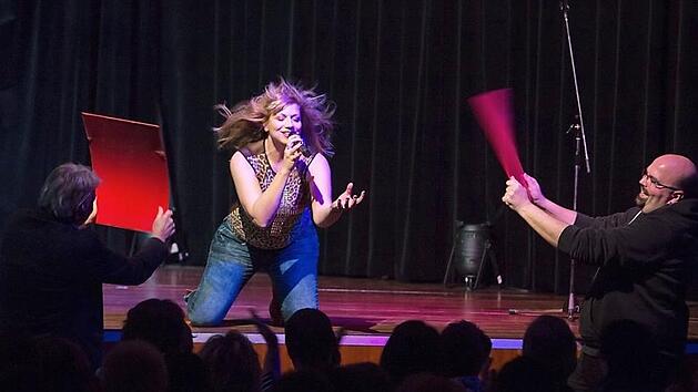 Mirja Regensburg kommt am Samstag, 31. Oktober, nach Ha&szlig;furt zu einem ihrer Comedy-Auftritte. Foto: Archivbild Barbara Herbst