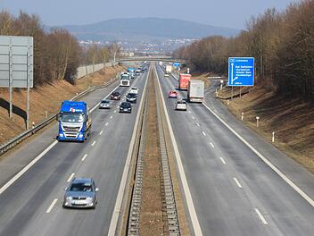 In Fahrtrichtung Norden könnte bei Bad Staffelstein bald Tempo 120 gelten.Tobias Kindermann