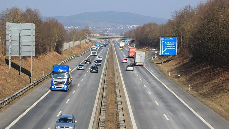 In Fahrtrichtung Norden könnte bei Bad Staffelstein bald Tempo 120 gelten.Tobias Kindermann