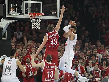 Diesmal will es Brose Bamberg in der Euroleague gegen Real Madrid besser machen. Am Mittwochabend (20 Uhr) geht es f&uuml;r die Bamberger in N&uuml;rnberg gegen das spanische Spitzenteam. Foto: sportpress/Archiv