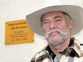 Die Baugenossenschaft Bad Brückenau ist Baujahr 1951. Rudolf Schaupp auch. Fotos: Ulrike Müller