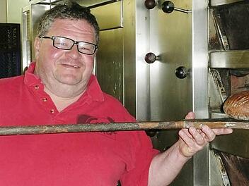 Mathias Söllner freut sich auf die Mitarbeit im Stadtrat, auch wenn diese nicht immer gleich sichtbare Ergebnisse zeigen wird wie seine tägliche Arbeit als Bäckermeister. Fotos: Ramona Popp
