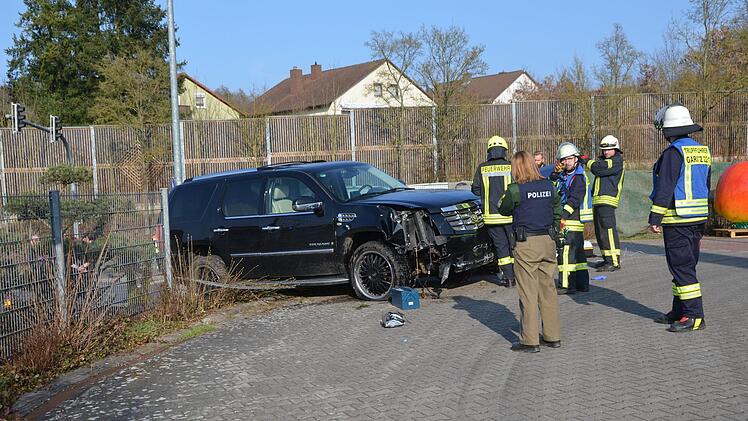 Einsatz an der Kreuzung Westring/Heiligenfelder Allee am Sonntagnachmittag in Bad Kissingen.Peter Rauch