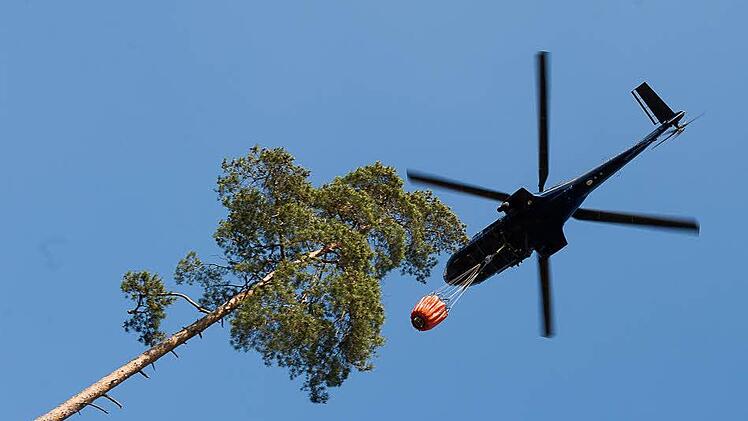 Ein Hubschraueber im Anflug. Foto: Tobias Köpplinger