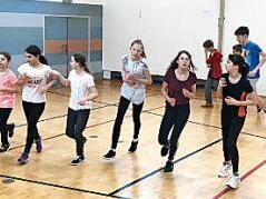 Zum Teil sehr gute Laufleistungen zeigten die Schüler der Freiherr-von-Lutz-Mittelschule in Münnerstadt bei der "Lauf-dich-fit-Challenge" des Bayerischen Leichtathletikverbandes.  Foto: Manfred Mellenthin