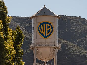 Bieterschlacht um Warner Bros.
