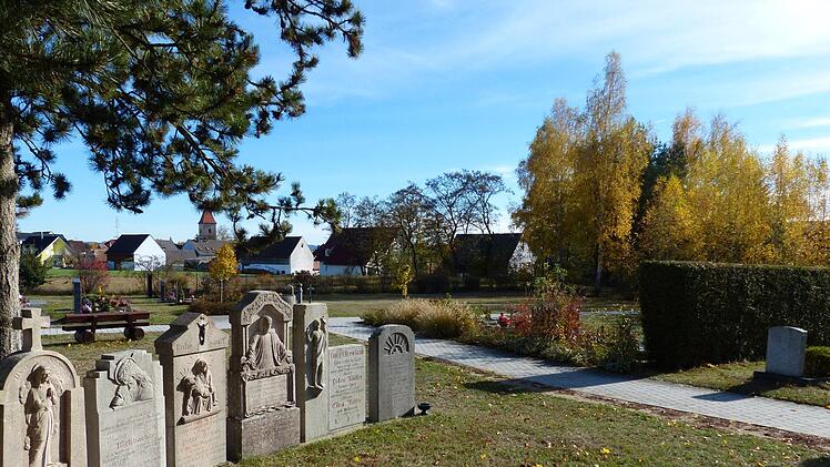 Der Friedhof Heroldsbach Foto: Pauline Lindner
