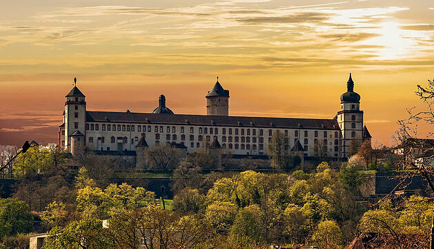 Festung Marienberg oberhalb des Mains in Würzburg