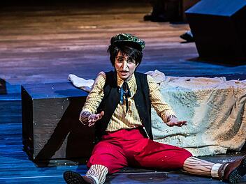 Die Familienoper "Pinocchio" feiert am Samstag Premiere am Landestheater. In einer Probenszene in der Titelpartie: Francesca Paratore.Jochen Berger