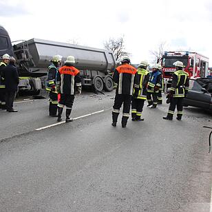 Autofahrer stirbt auf B85 bei Stockheim