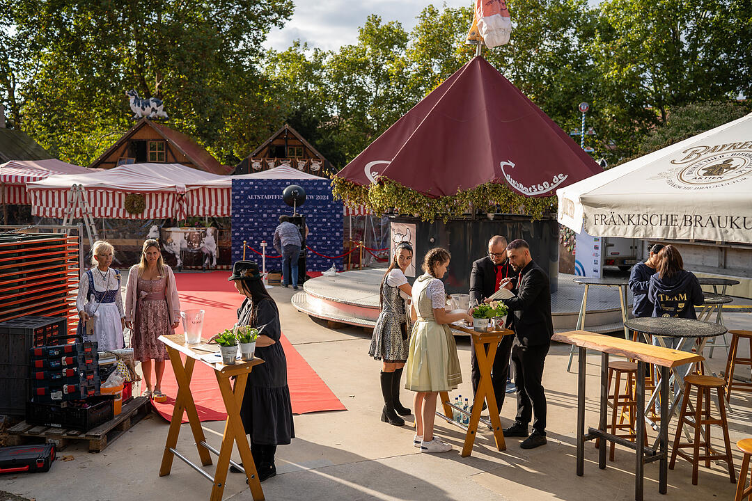 Nürnberger Altstadtfest feiert Pre-Opening mit Prominenz: Wir haben die Bilder