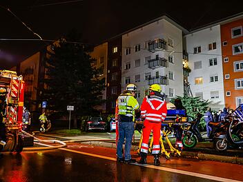 Nürnberg: Motorrad-Schrauber löst Verpuffung in Keller aus - Mehrfamilienhaus wegen Brand geräumt Nürnberg: Motorrad-Schrauber löst Verpuffung in Keller aus - Mehrfamilienhaus wegen Brand geräumt