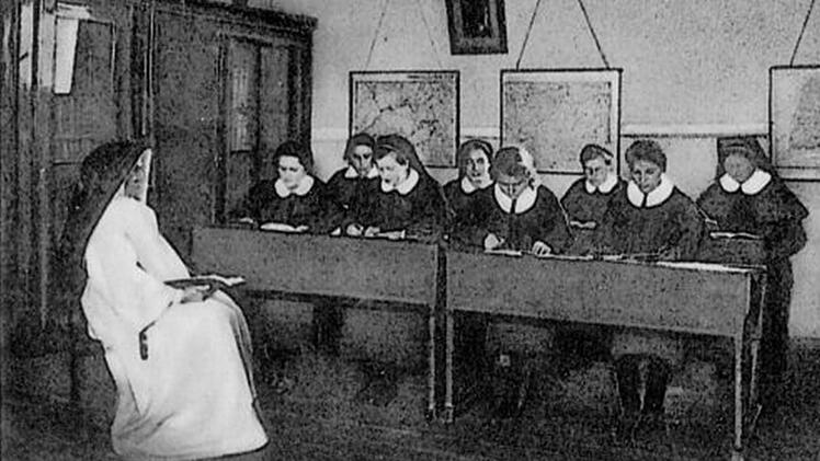 Im Übergang vom 19. ins 20. Jahrhundert gründeten die "Armen Schulschwestern" ein "Heim für gefallene Mädchen" auf dem Volkersberg. Foto: Haus Volkersberg