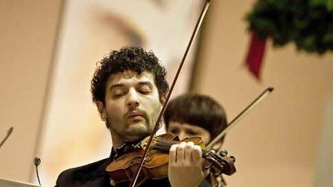 Solist im Violinkonzert G-Dur von Giuseppe Tartini war der junge Geiger Attila Gergely. Foto: Jochen Berger