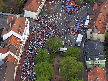 Tausende Sportler werden am 30. April beim Weltkulturerbelauf in Bamberg erwartet.  Foto: Ronald Rinklef/Archiv