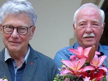 Peter Tretau (rechts) und sein Vorgänger Wolfgang Doischer Foto: Doris Weidner
