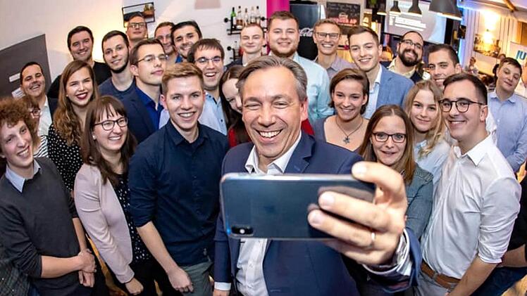 Landrat Alexander Tritthart fühlte sich wohl beim politischen Nachwuchs.    Foto: Richard Sänger