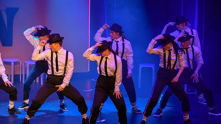 Prunksitzung 2020 der Coburger Narrhalla: das "Move and Dance Center" aus CoburgRonald Rinklef