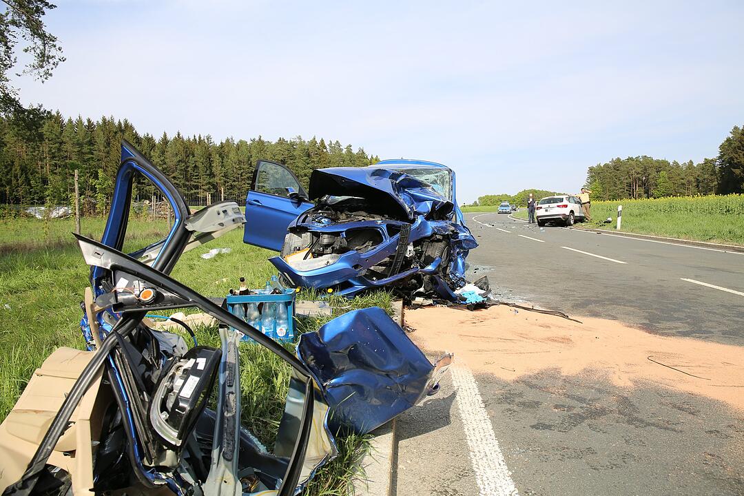 Fünf Verletzte bei Unfall im Landkreis Bayreuth