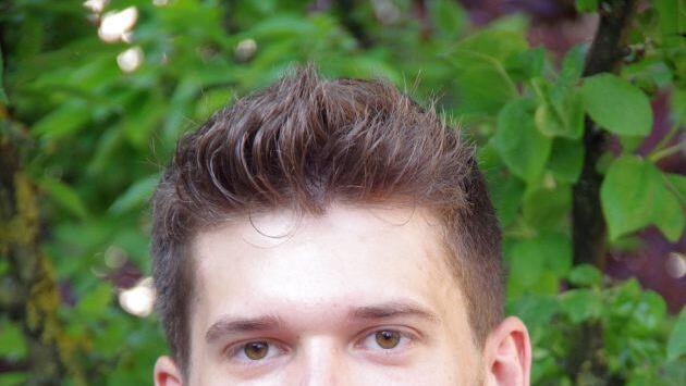 Dominik Glei&szlig;ner -  Fachkraft f&uuml;r Lebensmitteltechnik und 1. Kammersieger sowie Bayerns Bester. Klaus Werner