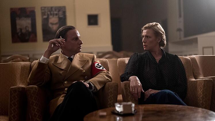 Joseph Goebbels (Robert Stadlober) und Magda Goebbels (Franziska Weisz) heirateten am 19. Dezember 1931. Adolf Hitler war Trauzeuge.