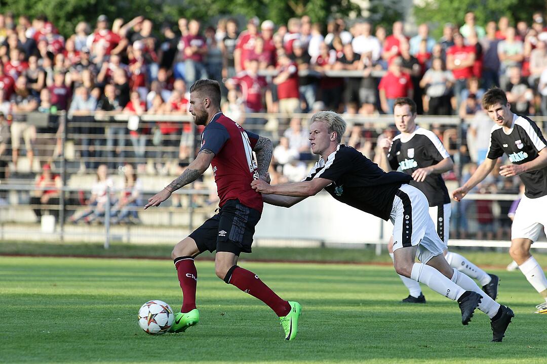 1. FC Nürnberg gewinnt im Test beim FC Eintracht Bamberg
