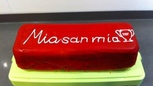Zum Champions League Finale gab es bei Jano Scheler einen passenden Bayern-Kuchen. Foto: Scheler