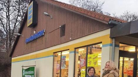 Auf den Einkauf vor Ort werden die Maroldsweisacher zumindest f&uuml;r ein halbes Jahr verzichten m&uuml;ssen. Edeka macht dicht, doch im Norden des Dorfes soll ein neuer Supermarkt entstehen. Fotos: Eckehard Kiesewetter