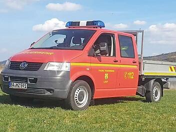 Die Feuerwehr Lauf geht neue Wege: hier ihr neuer Mannschaftstransporter Logistik, der vollständig durch Spenden finanziert wurde. Foto: privat