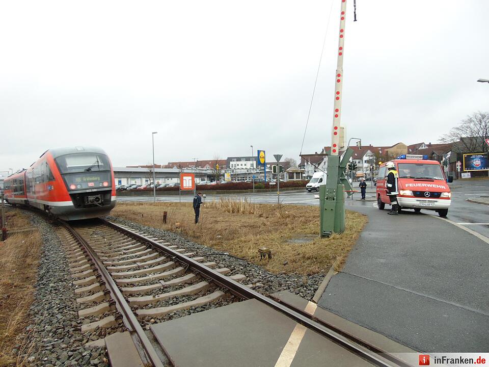 Zug streift Frau in Eschenau