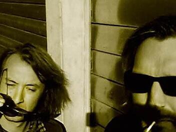 Benny Steinbach und Markus Rink: In einer Kreativ-Pause entstand der neue Song. Foto: privat