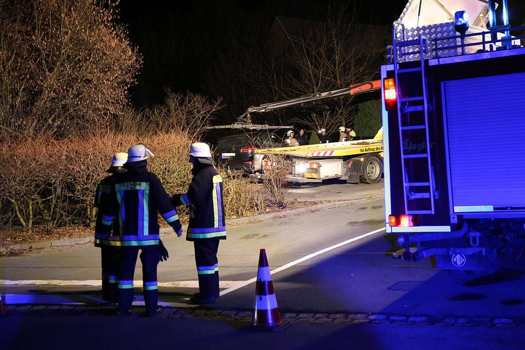 Verfolgungsjagd auf A9 endet in Vorgarten