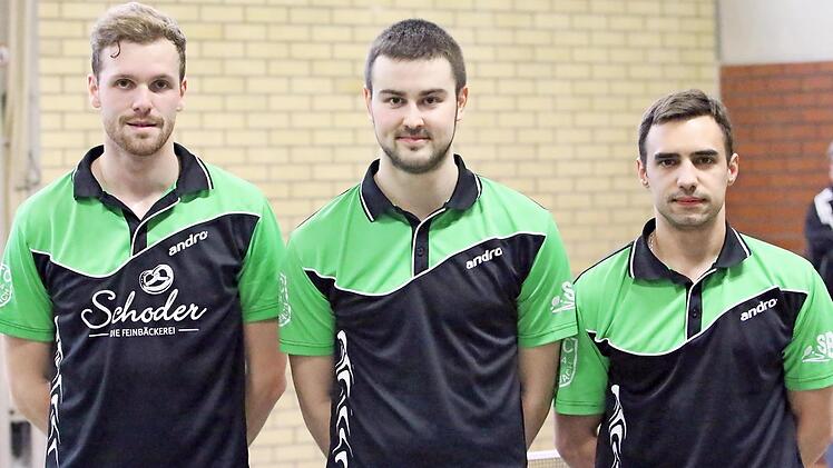 Die Herren des TTC Wohlbach II wurden oberfr&auml;nkischer Pokalsieger f&uuml;r die auf Bezirksebene vertretenen Mannschaften. Von links: Patrick Forkel, Maciej Sinicki und Igor Dabrowski.  Foto: Horst Marr