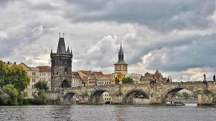 Die Karlsbrücke in Prag