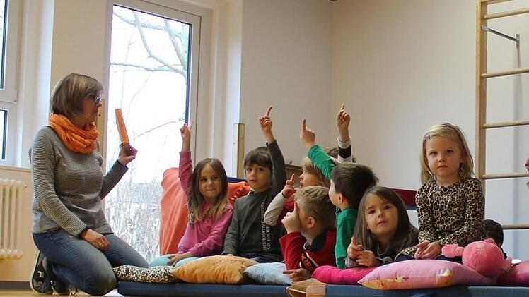112 Kinder in Bad Kissingen bekommen im Augenblick keinen Platz in einer Kita, obwohl ihre Eltern einen Betreuungsplatz suchen. Unser Archivfoto zeigt eine Gruppe im Maria-Stern-Kindergarten in Hausen. Benedikt Borst