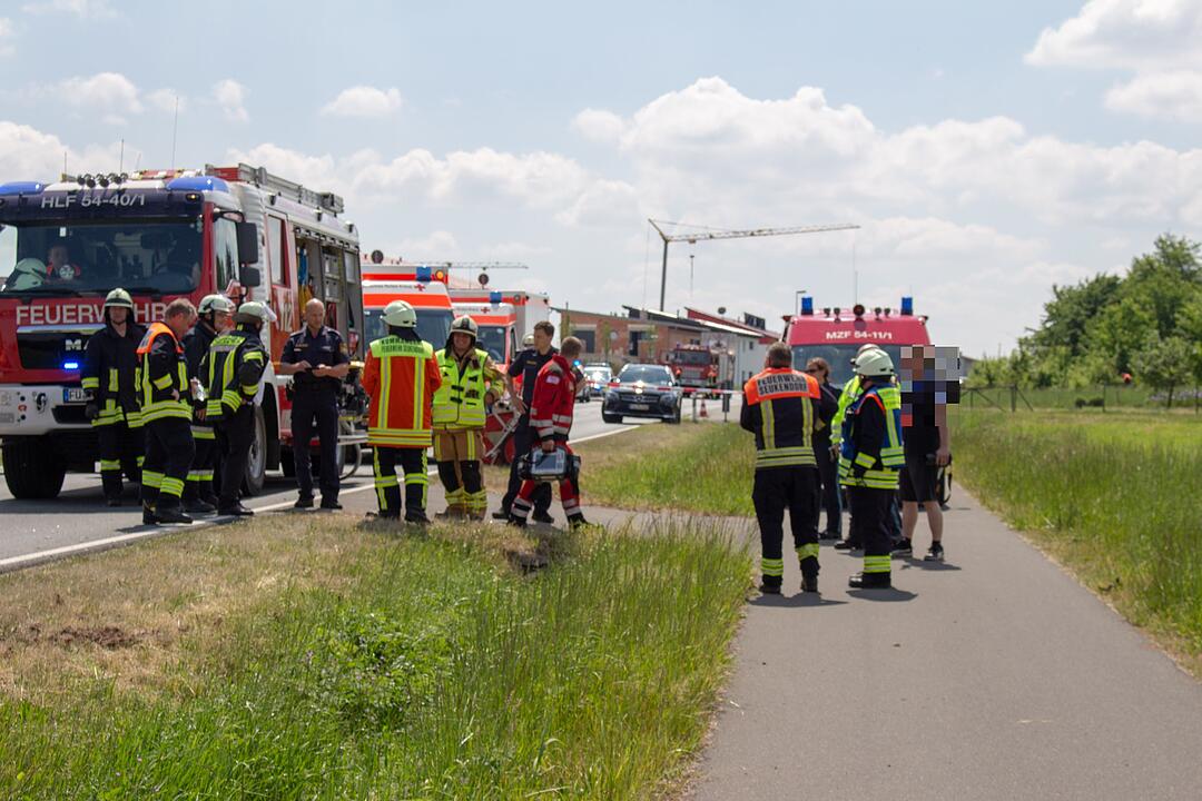Motorradfahrer stirbt bei Crash im Gegenverkehr im Kreis Fürth