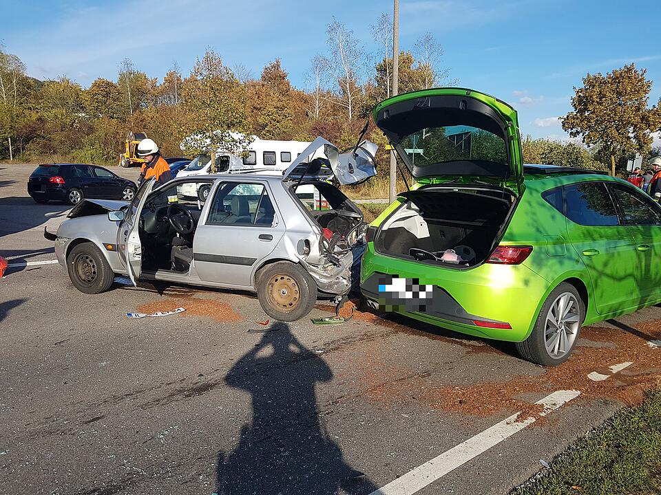 Unfall in Colmberg fordert sieben Verletzte
