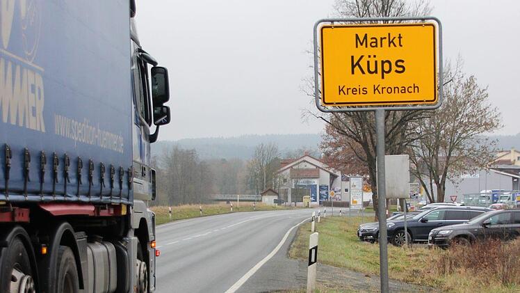 Die Ortsdurchfahrt Küps ist ein Problem für den vierspurigen Ausbau der B173. Foto: Anna-Lena Deuerling