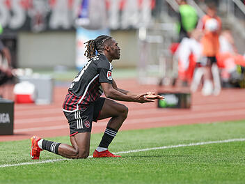 1. FC Nürnberg - Karlsruher SC 1. FC Nürnberg - Karlsruher SC