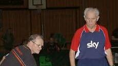 Kurt Neubauer (links) und Walter Neubauer vom TV Coburg-Neuses sicherten sich in der Altersklasse 75 den Doppelsieg. - Zweimal Silber gab es für Klaus Förtsch (rechtes Bild) vom TTC Eschi Frohnlach.