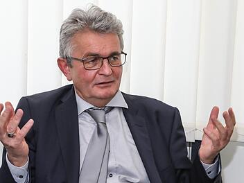 Der Hauptgeschäftsführer der Vereinigung der Bayerischen Wirtschaft, Bertram Brossardt, hält den Diesel für aktuell unverzichtbar. Foto: Barbara Herbst