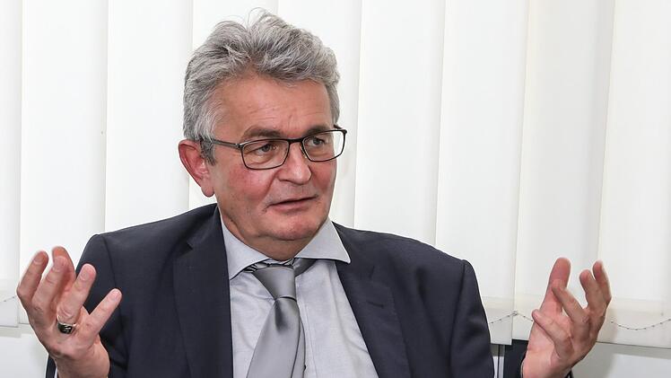 Der Hauptgeschäftsführer der Vereinigung der Bayerischen Wirtschaft, Bertram Brossardt, hält den Diesel für aktuell unverzichtbar. Foto: Barbara Herbst