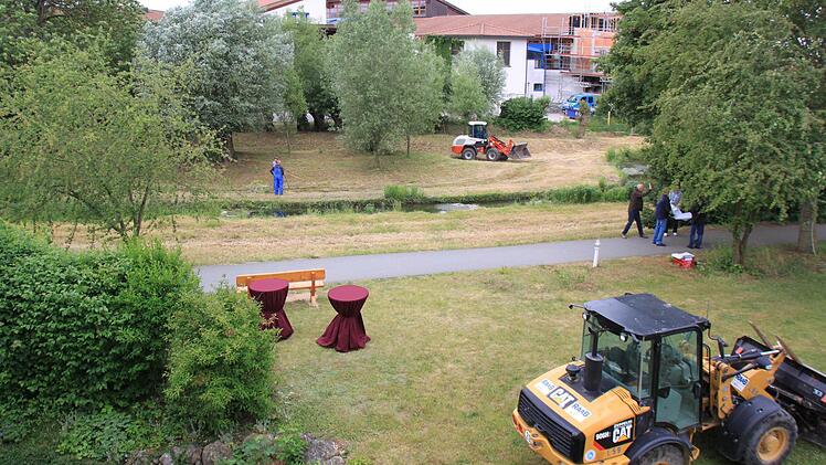An dieser Stelle entsteht der Mantelgang. Die Bauarbeiten begannen am Montag.