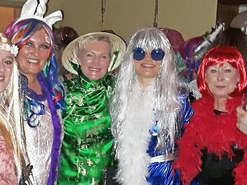 Wehe, wenn sie losgelassen: die Damenwelt in Unterneuses Foto: Feuerwehr