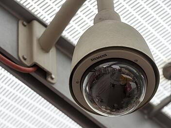 Vermutlich l&ouml;ste das Anbringen einer &Uuml;berwachungskamera in Eckental eine Schl&auml;gerei zwischen zwei Anwohner aus.